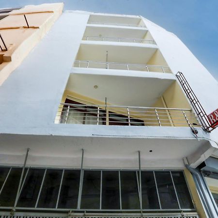 Hotel Luxury Global Yeni Delhi Dış mekan fotoğraf