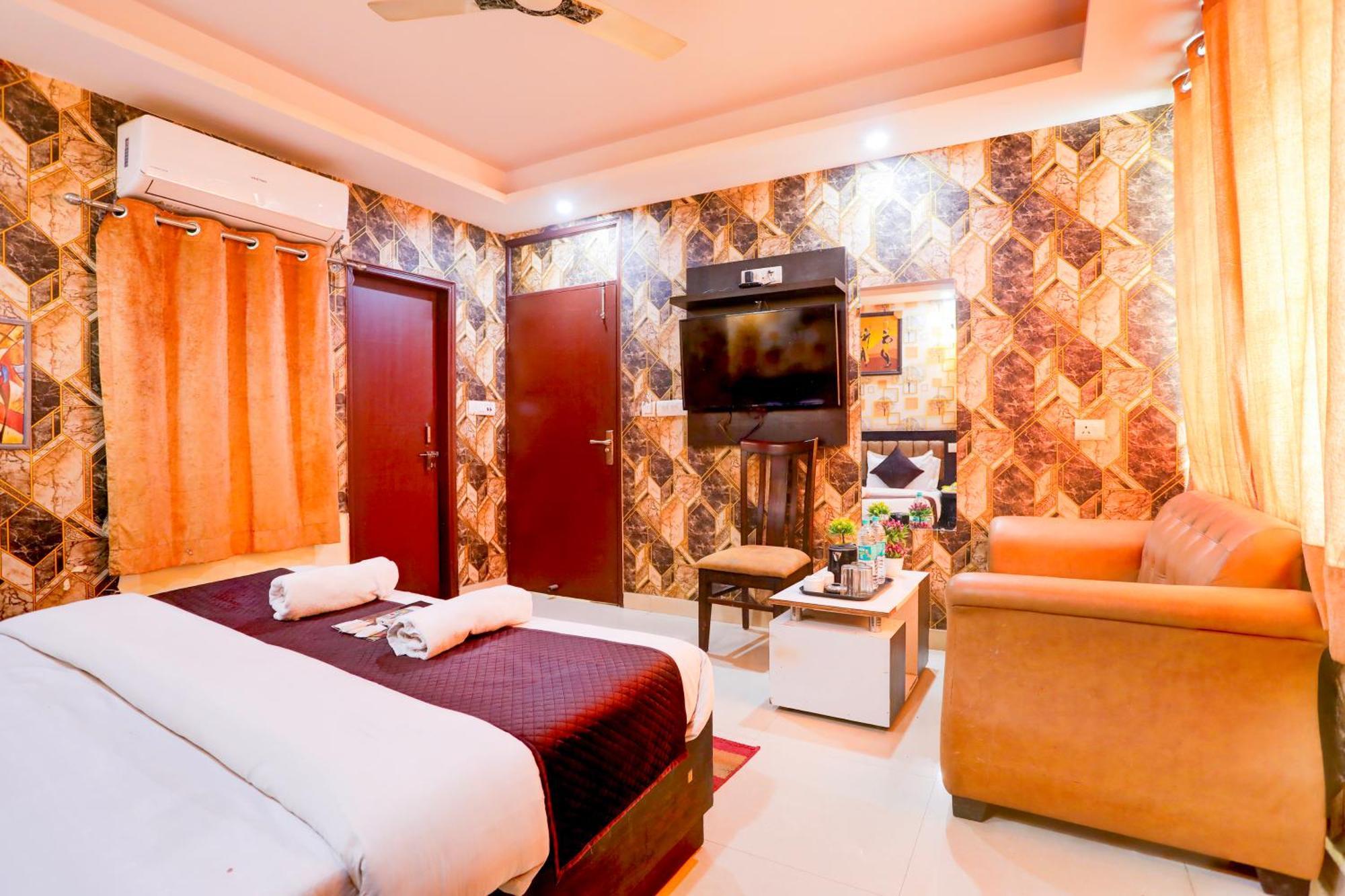 Hotel Luxury Global Yeni Delhi Dış mekan fotoğraf