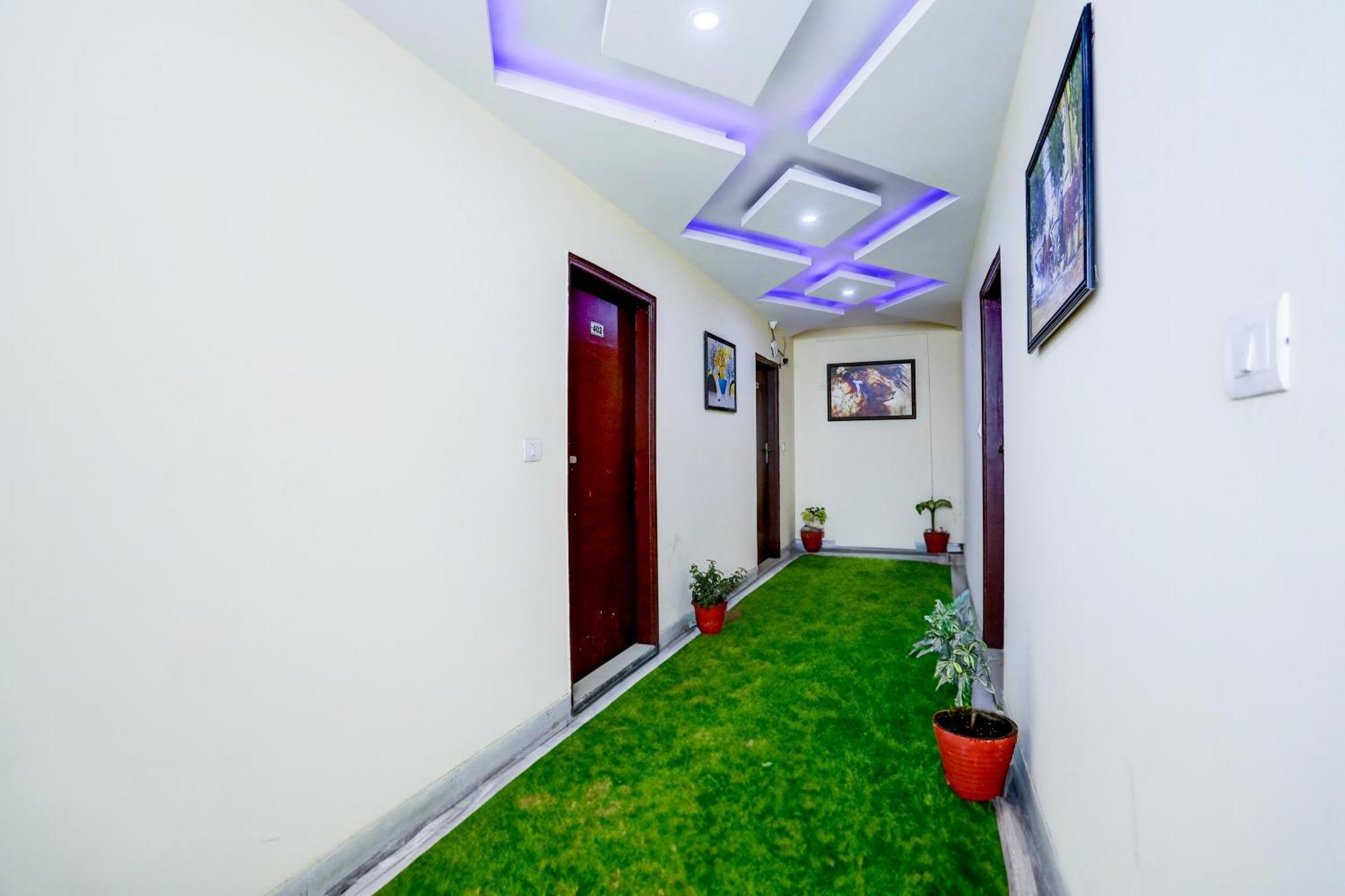 Hotel Luxury Global Yeni Delhi Dış mekan fotoğraf